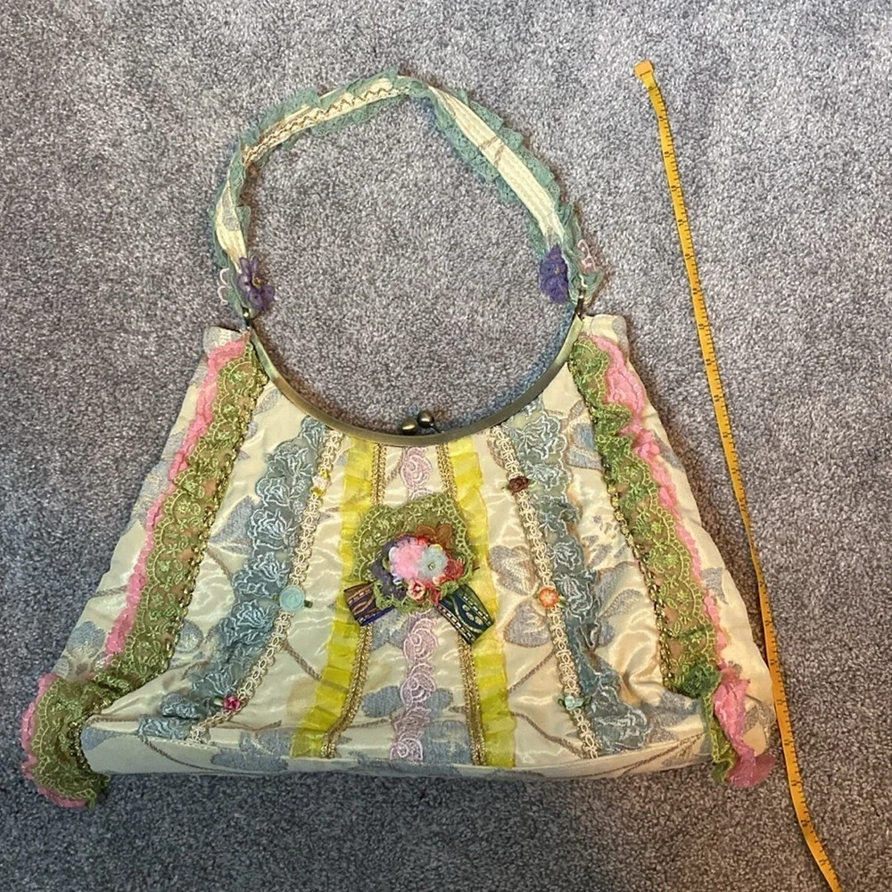 Ziba The Collection Vintage Purse Handbag Kiss Lock Unique